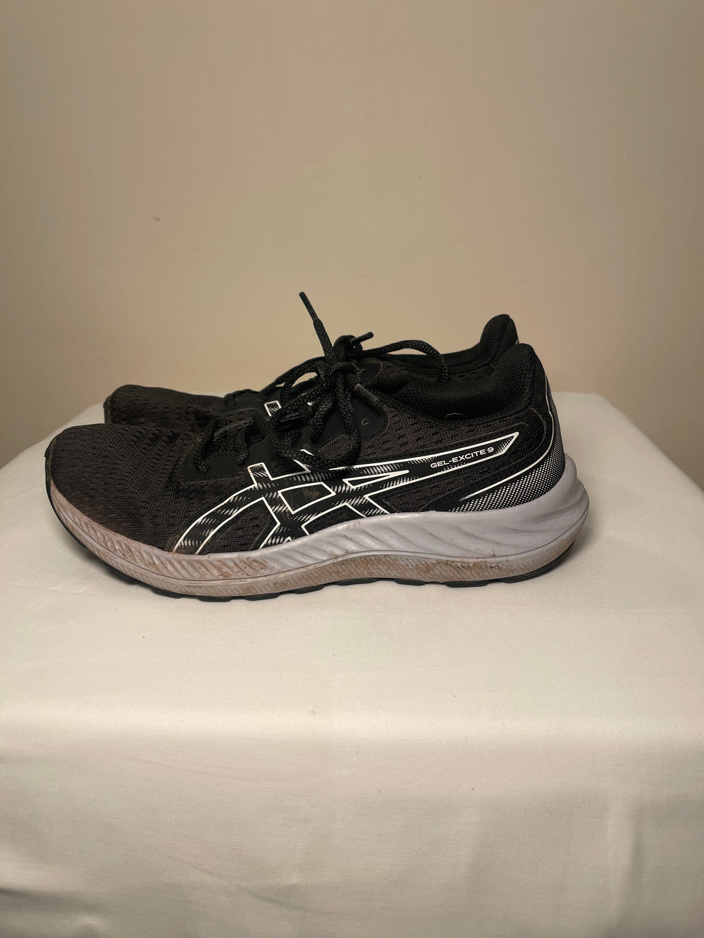 ASICS Gel Excite 9 Trainers