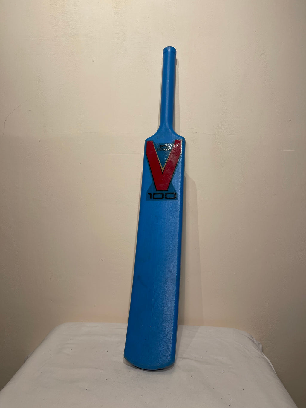 Slazenger 100 Plastic Cricket Bat