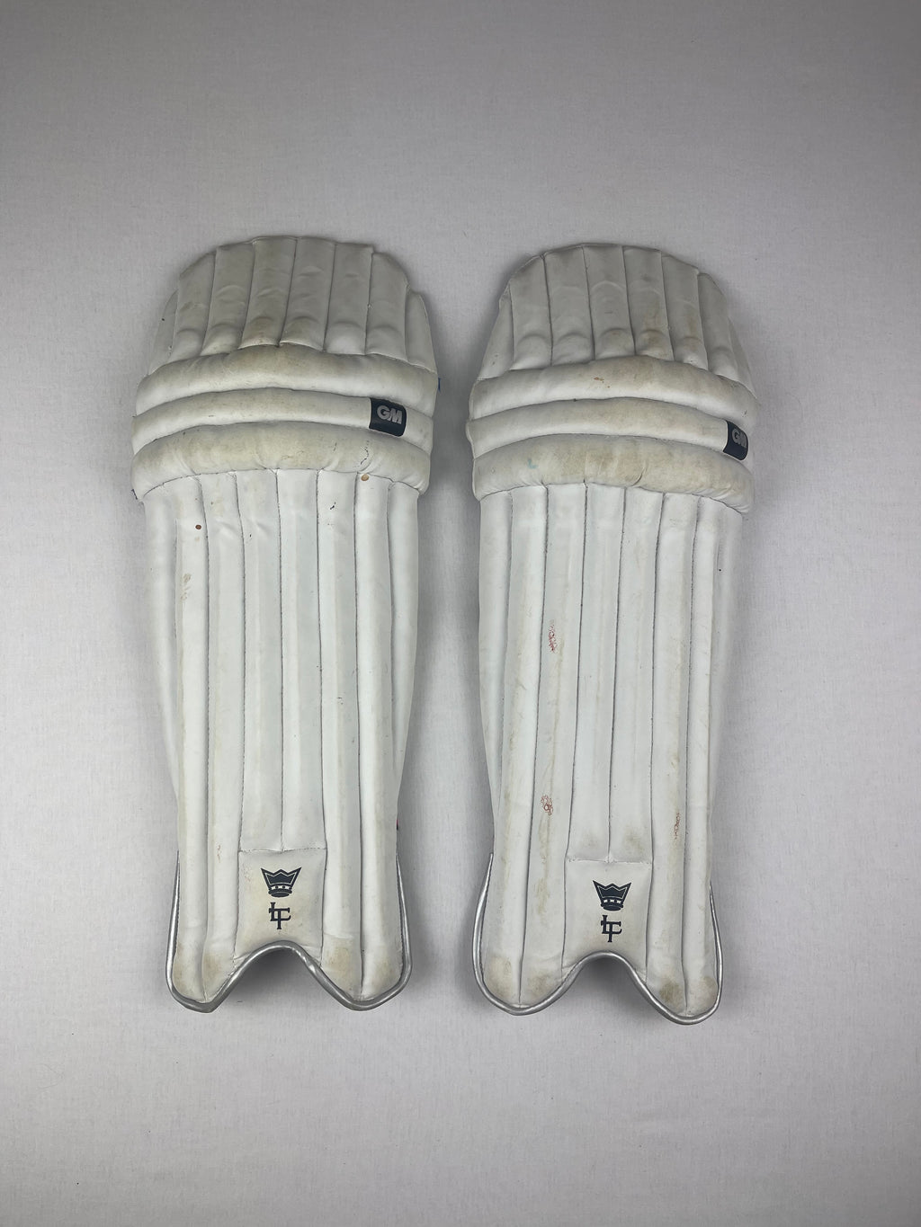 GM Senior Cricket Pads