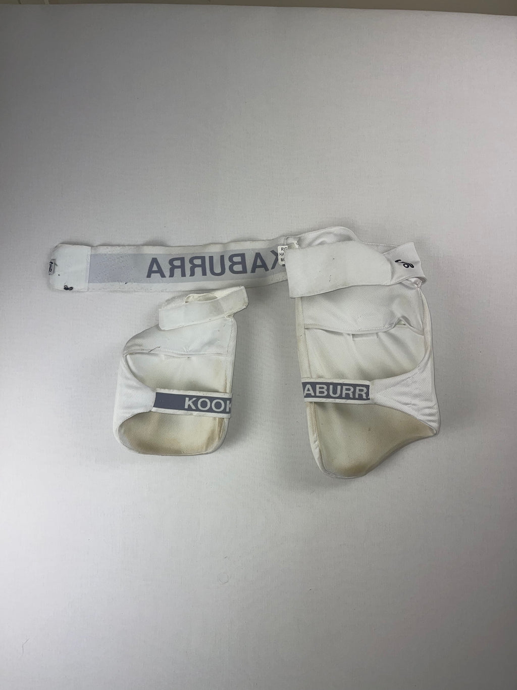Kookaburra Right Handed Thigh Guard