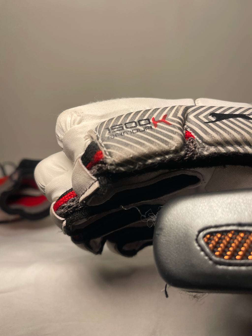 Puma 1500 Armour Cricket Batting Gloves