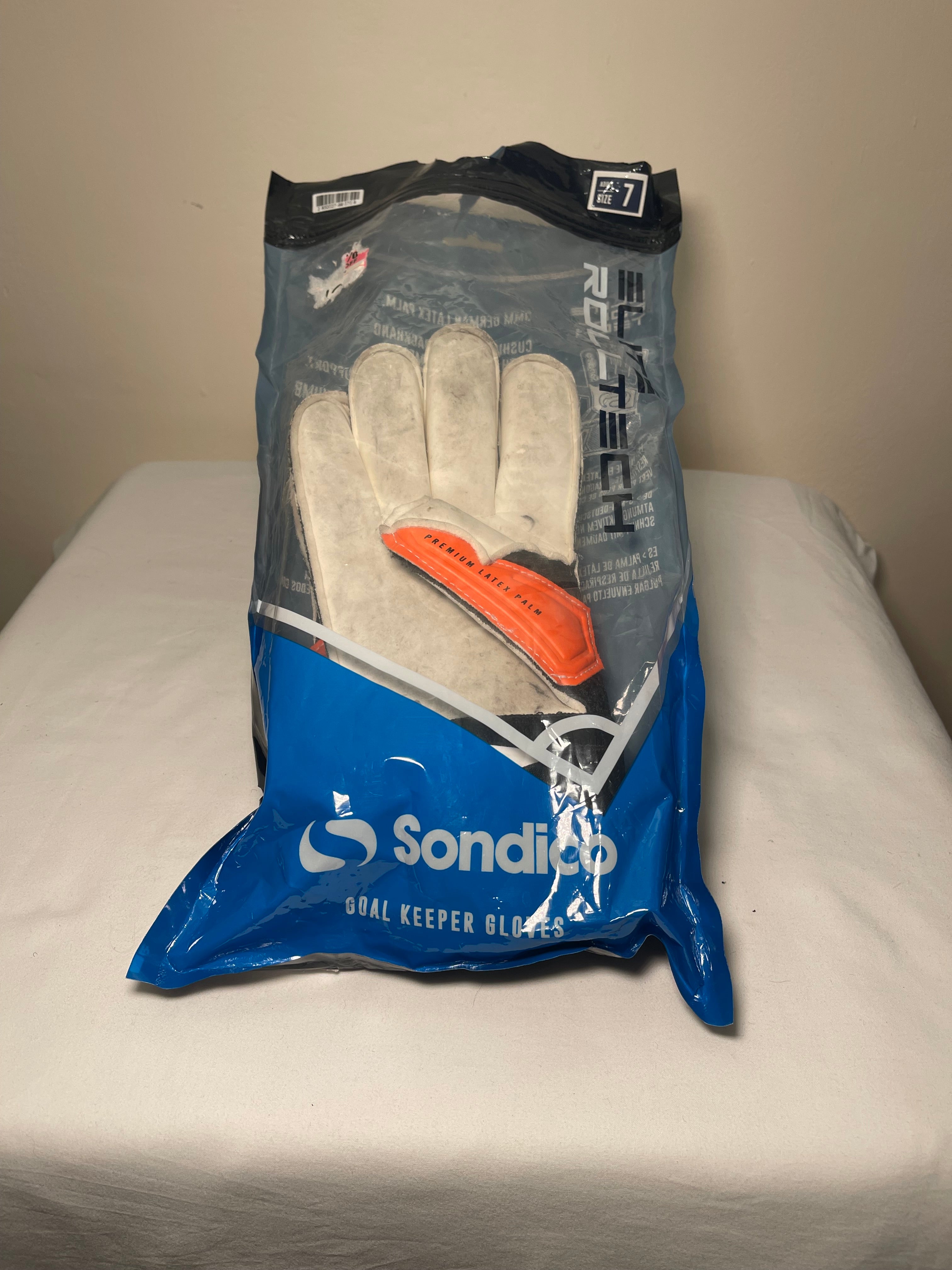 Sondico Goalkeeper Gloves
