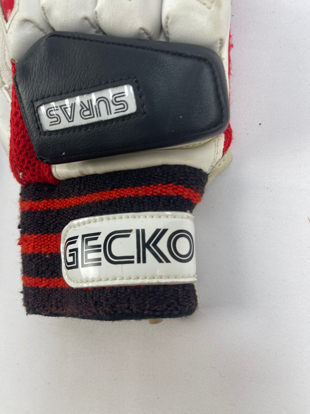Gecko Youth Suras Cricket Gloves
