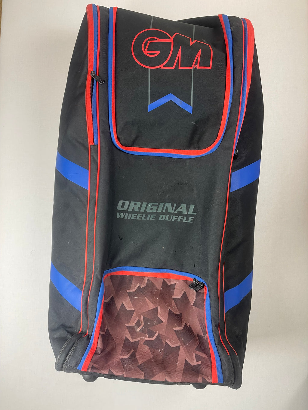 GM Original Wheelie Cricket Duffle