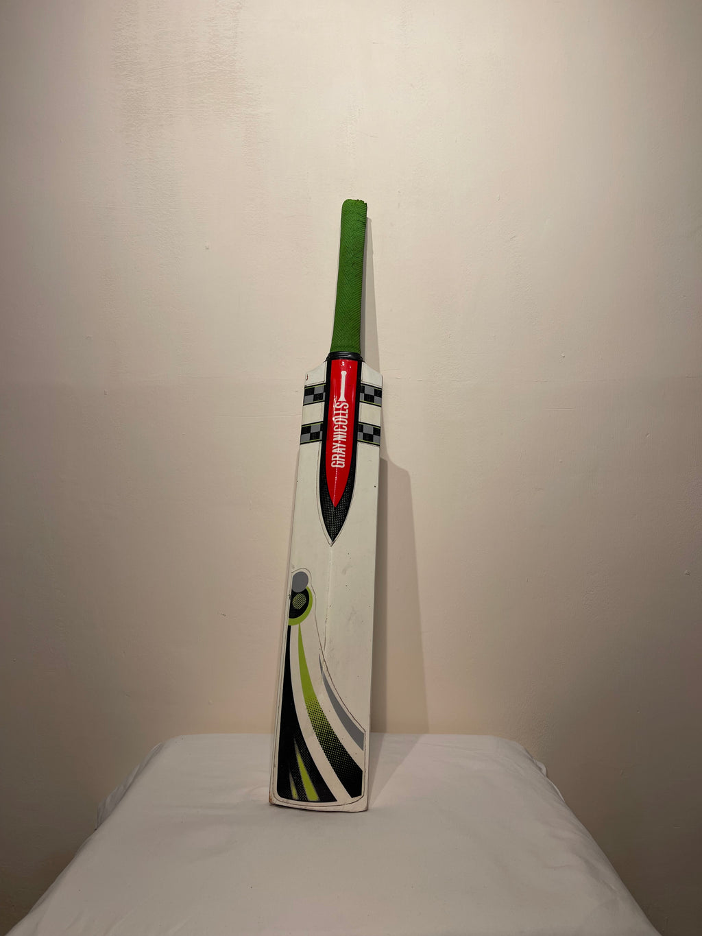Gray Nicholls Kids Cricket Bat Signed by Alaistar Cook