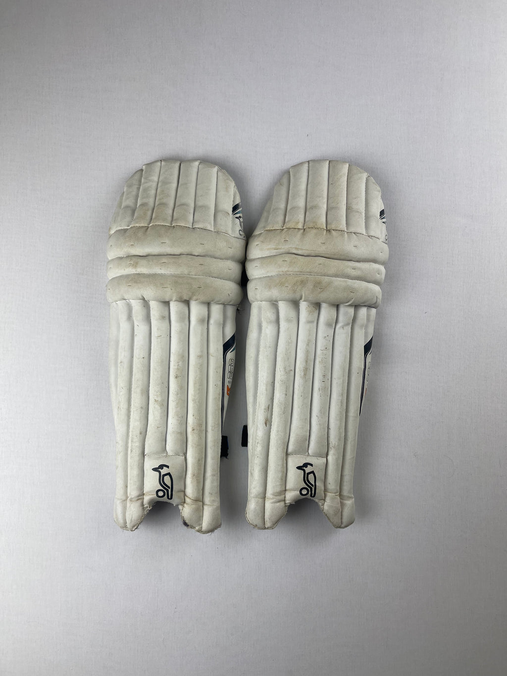 Kookaburra Junior R250 Cricket Pads