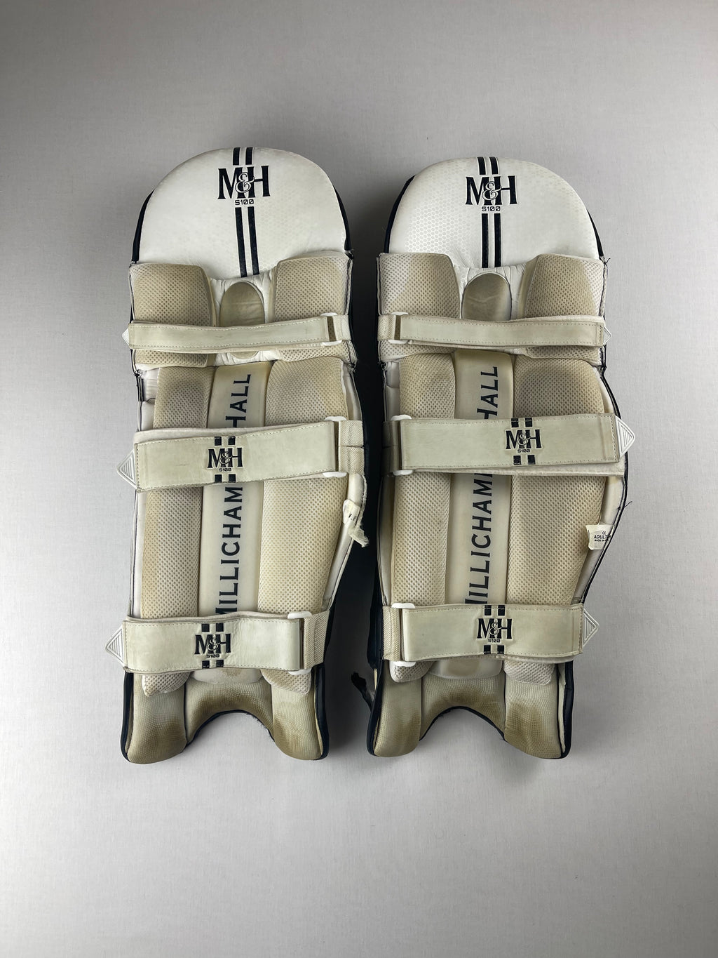 M&H Adult Cricket Pads