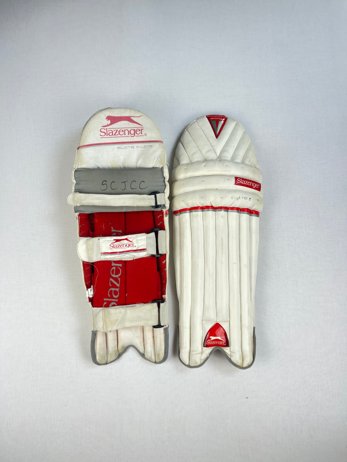 Slazenger Elite X-Lite Junior Cricket Pads