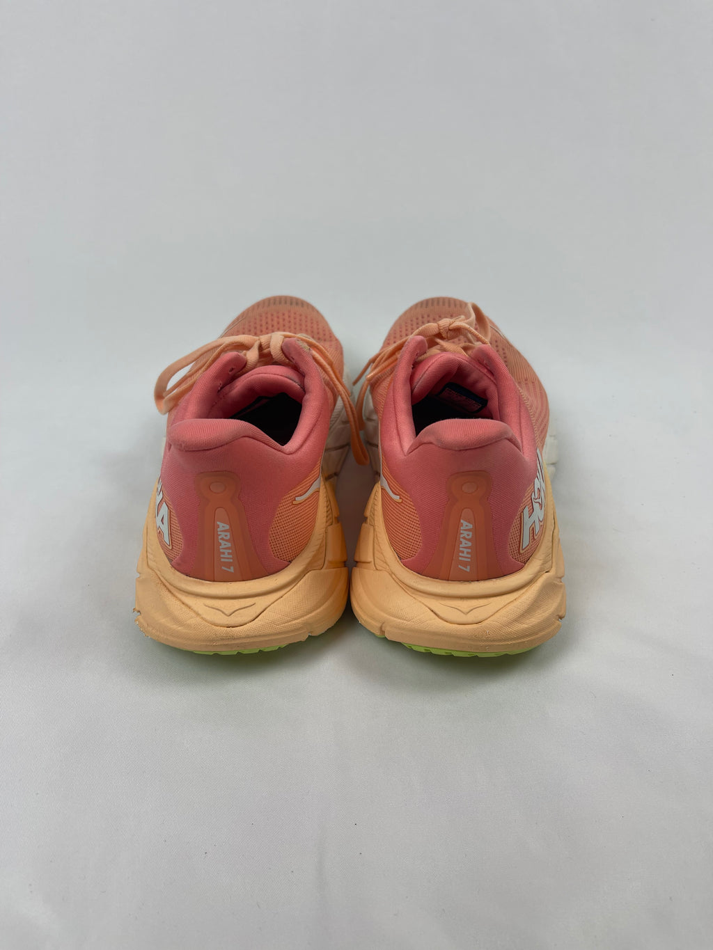 Hoka Women's Arahi 7