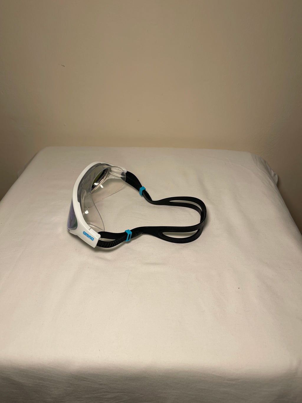 Arena Wide Vision Swimming Goggles