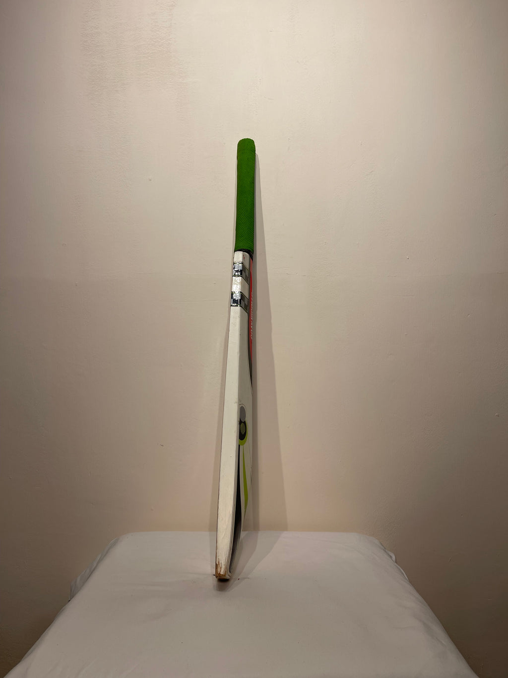 Gray Nicholls Kids Cricket Bat Signed by Alaistar Cook