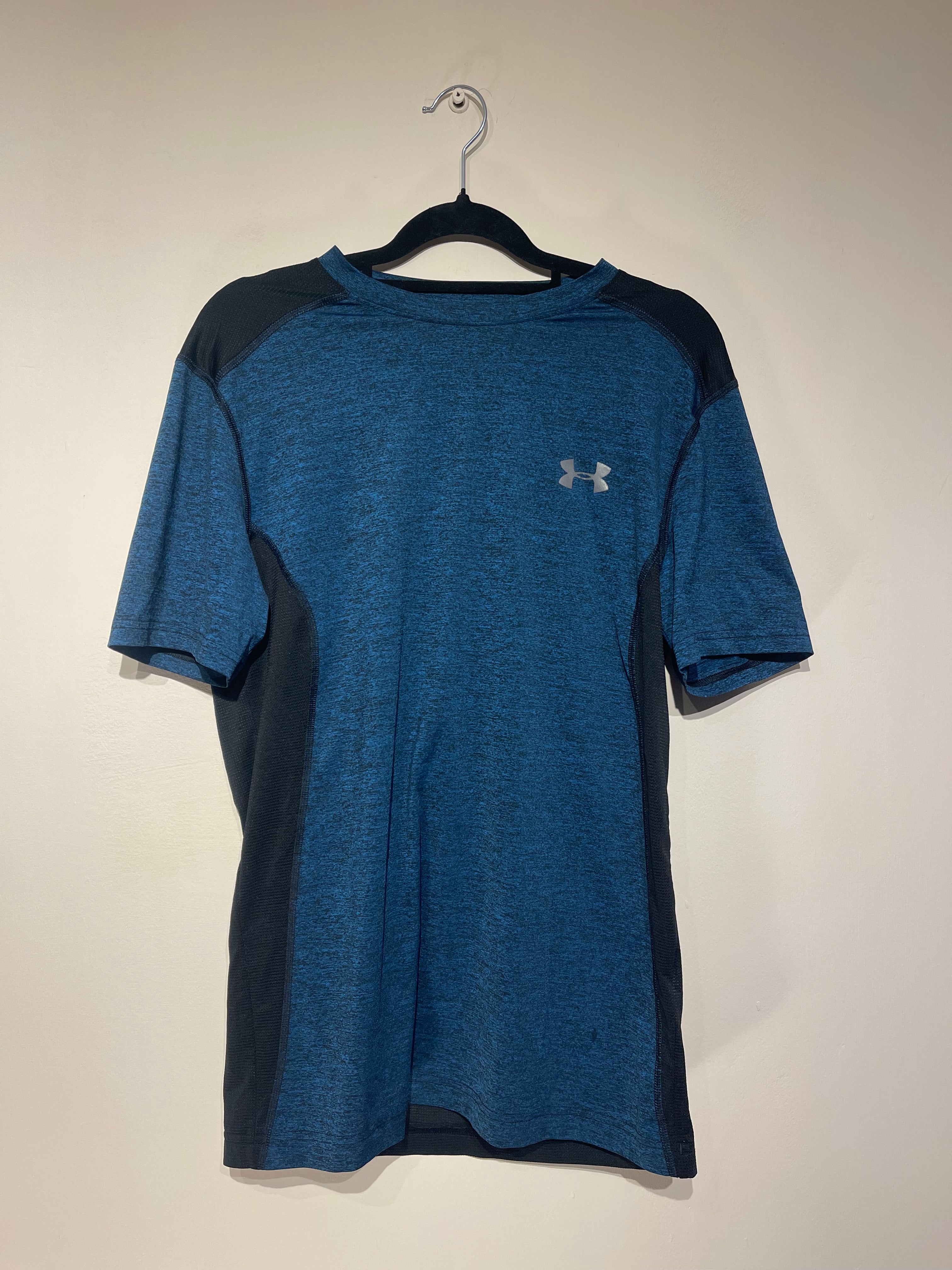 Under armour Gym Top