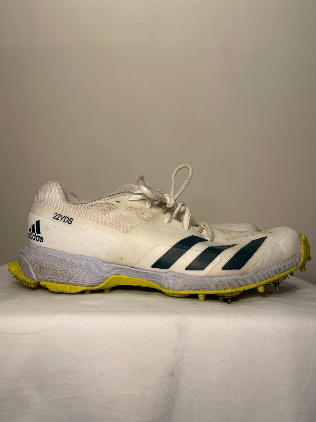 ADIDAS 22yrds Cricket Shoes
