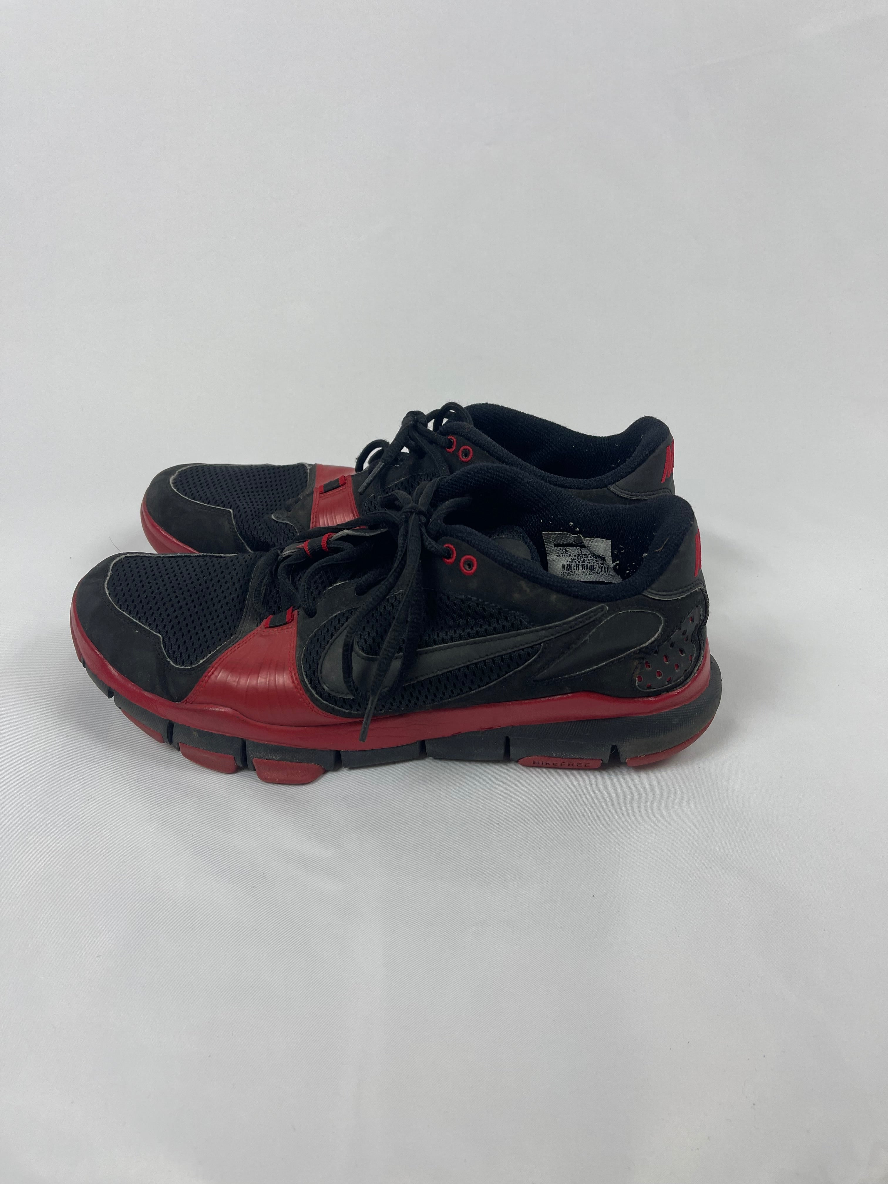 Nike Free TR Trainers