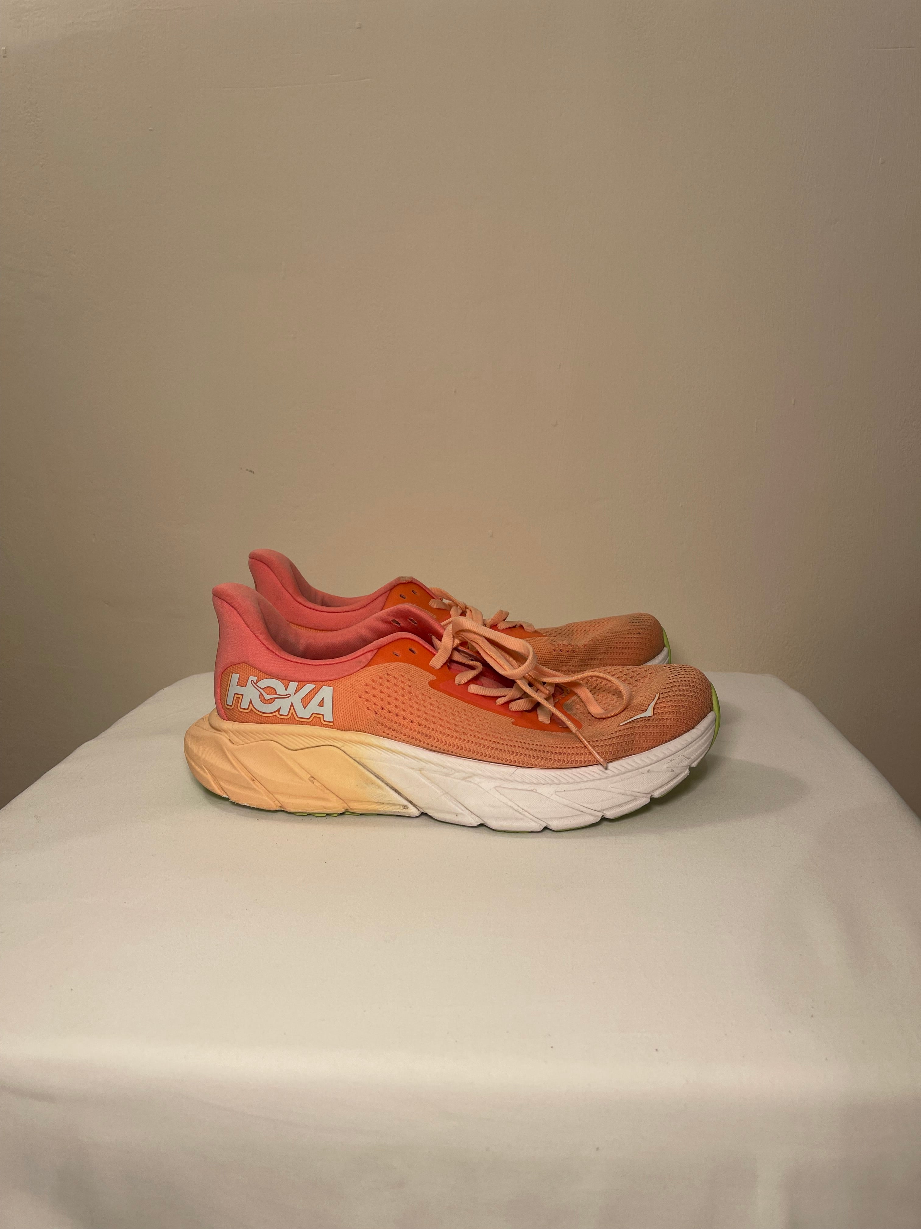 Hoka Women’s Arahi 7