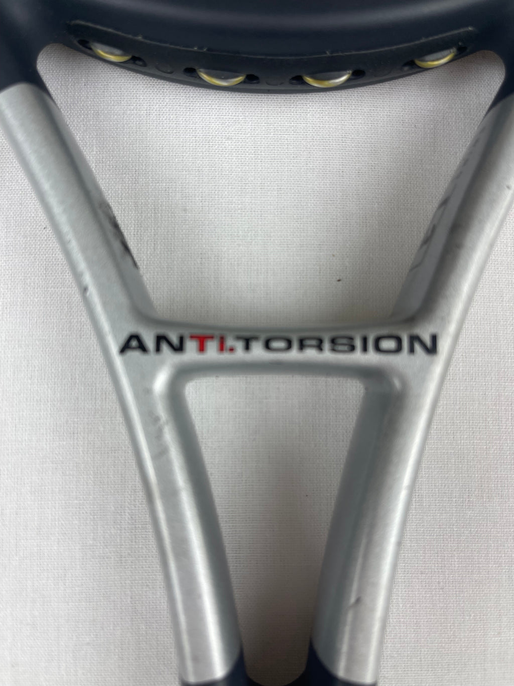 HEAD Anti Torsion Tennis Racket
