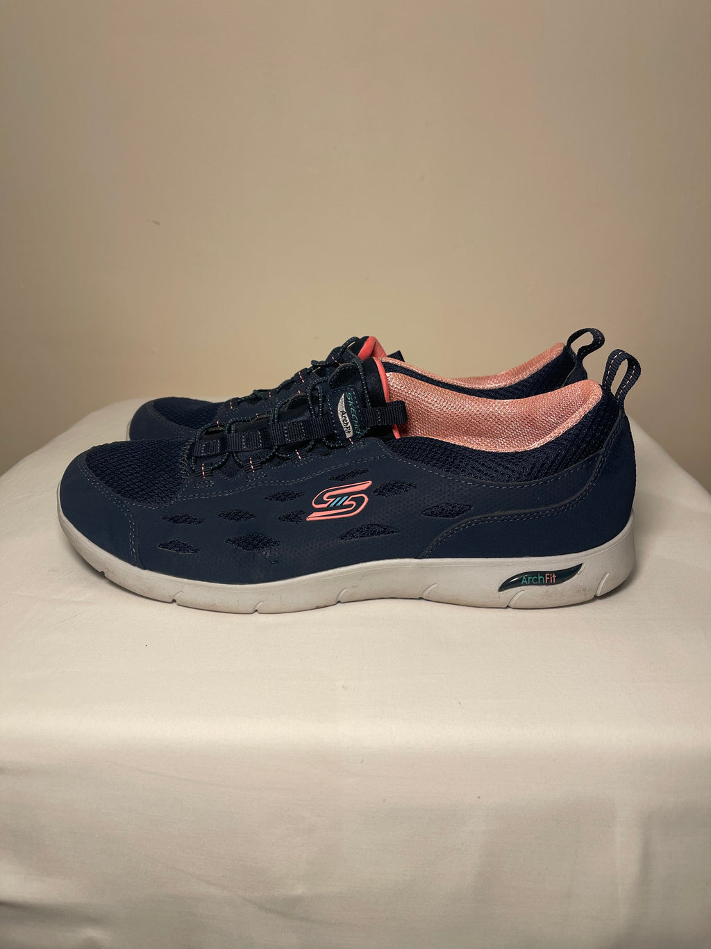 Skechers Air Cooled Form Fit Trainers