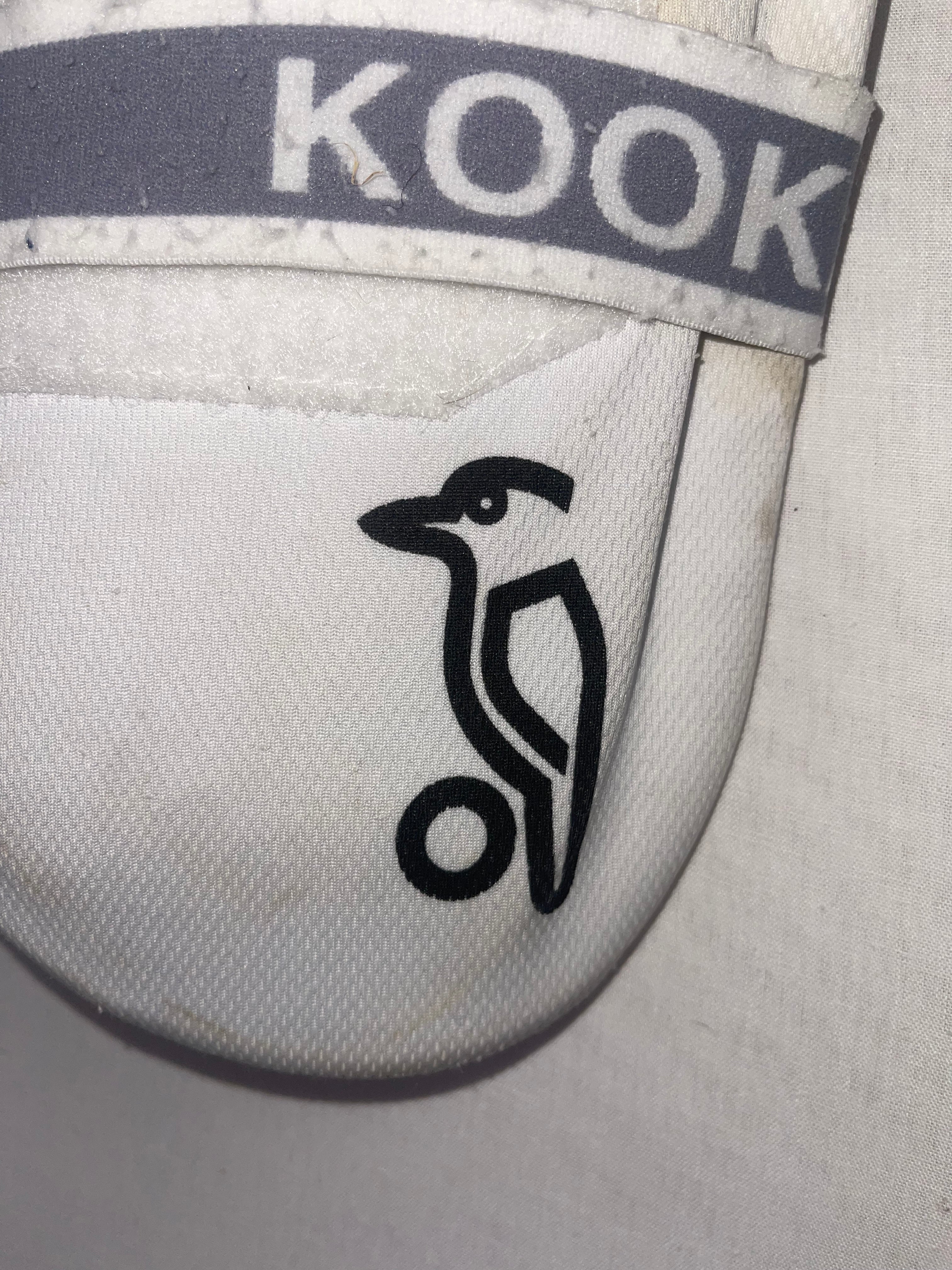 Kookaburra Right Handed Thigh Guard