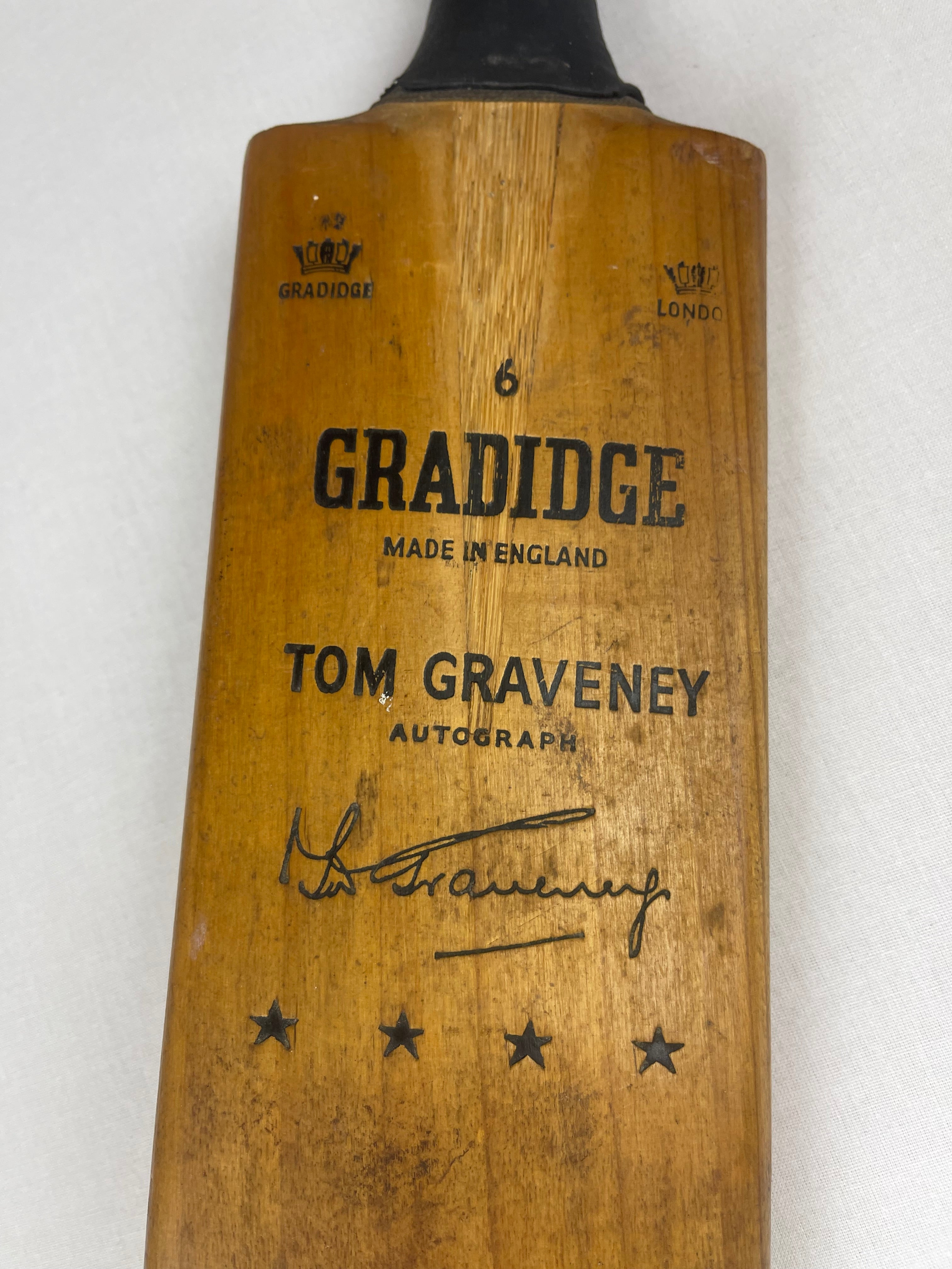 Gradidge Tom Graveney No.6 Autograph Cricket Bat