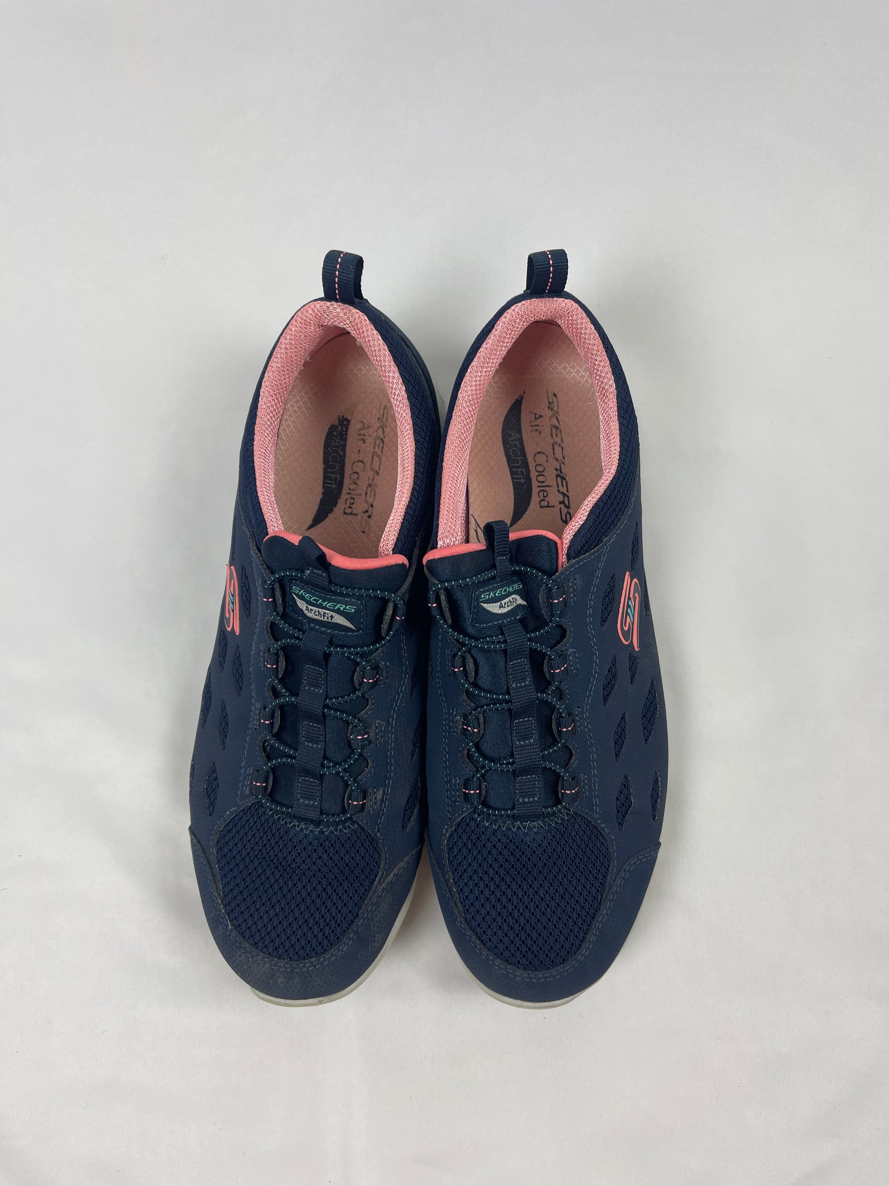 Skechers Air Cooled Form Fit Trainers