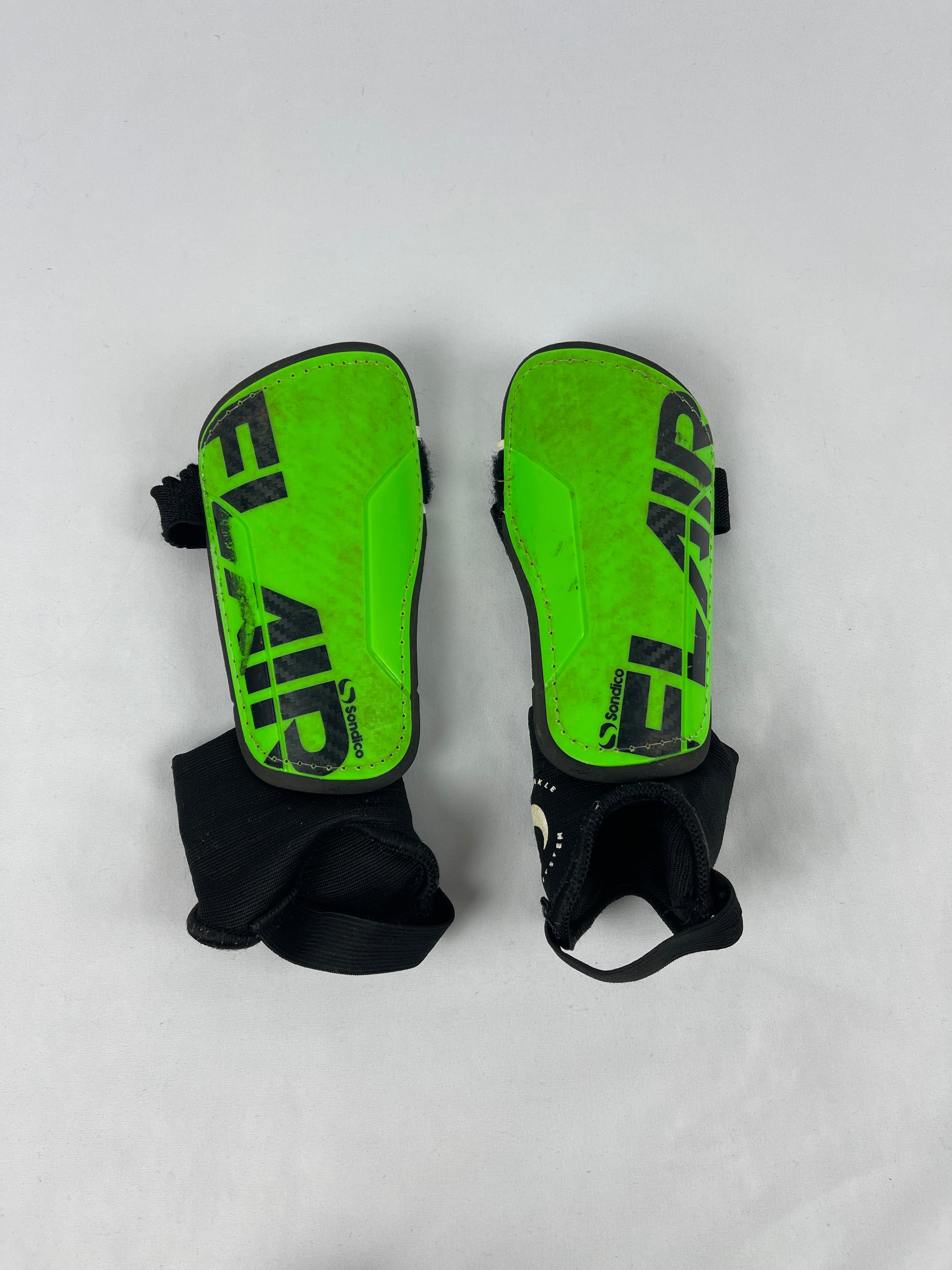 Sondico Kids Shin Pads