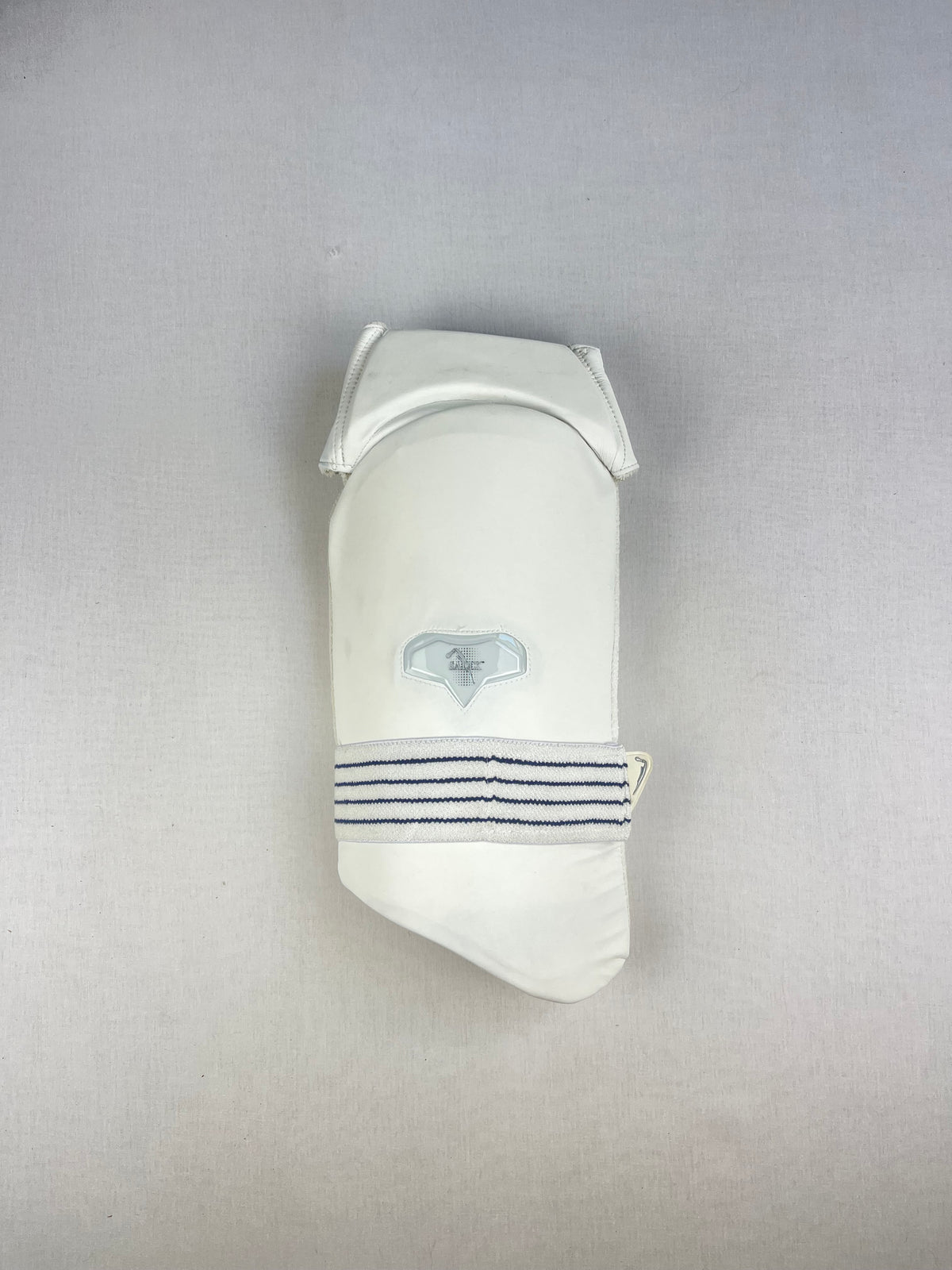 Salix Senior Cricket Thigh Pad