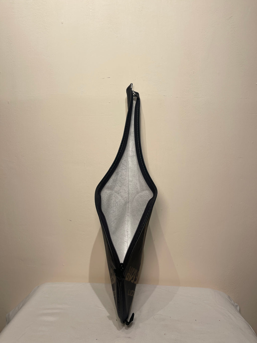 Carlton Aerogear Badminton Cover