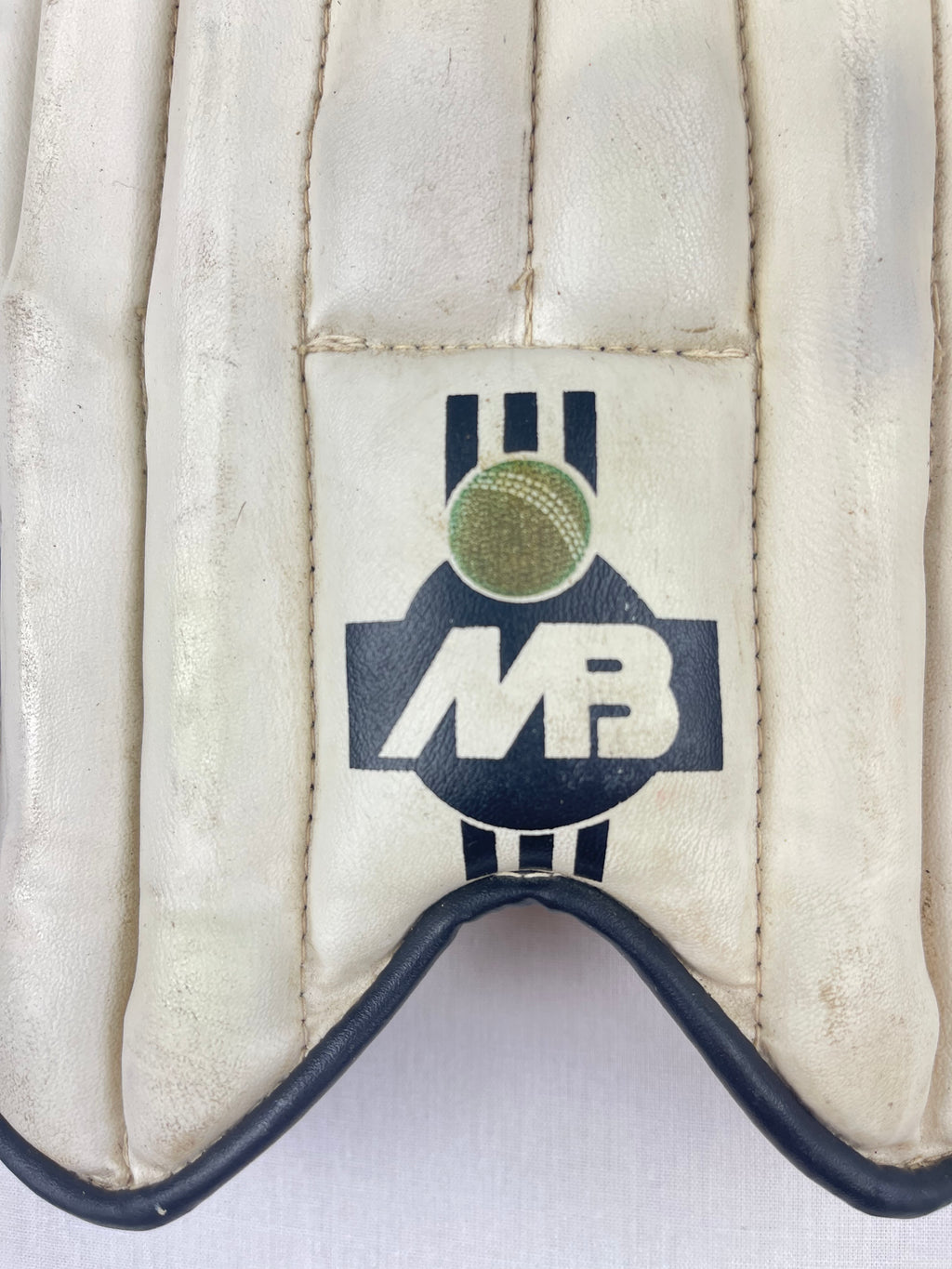 MB Youth Club Cricket Pads