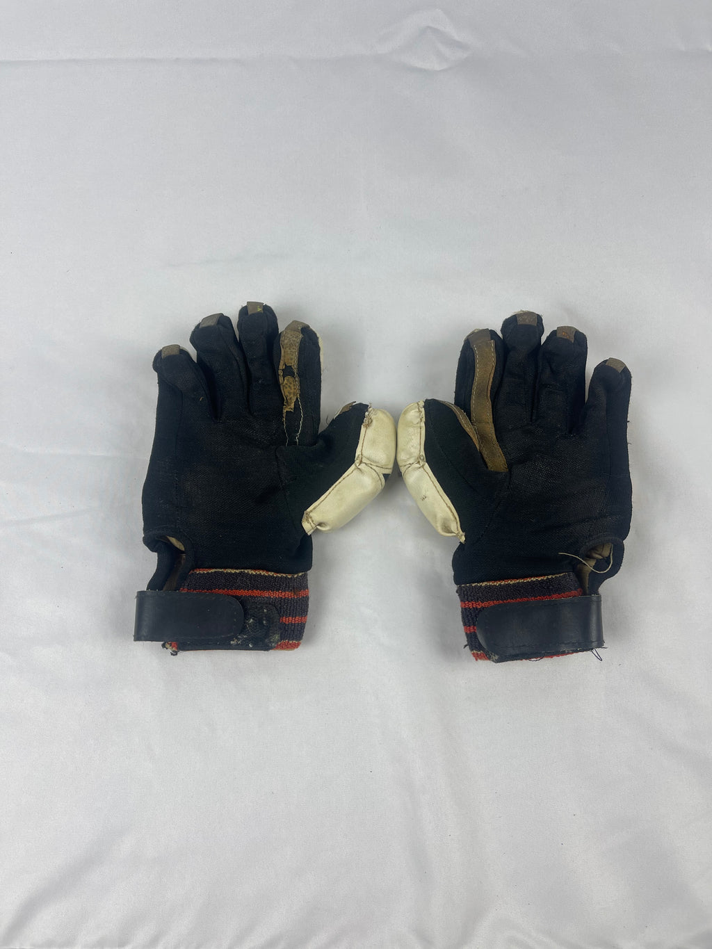 Gray Nicholls Junior Cricket Gloves