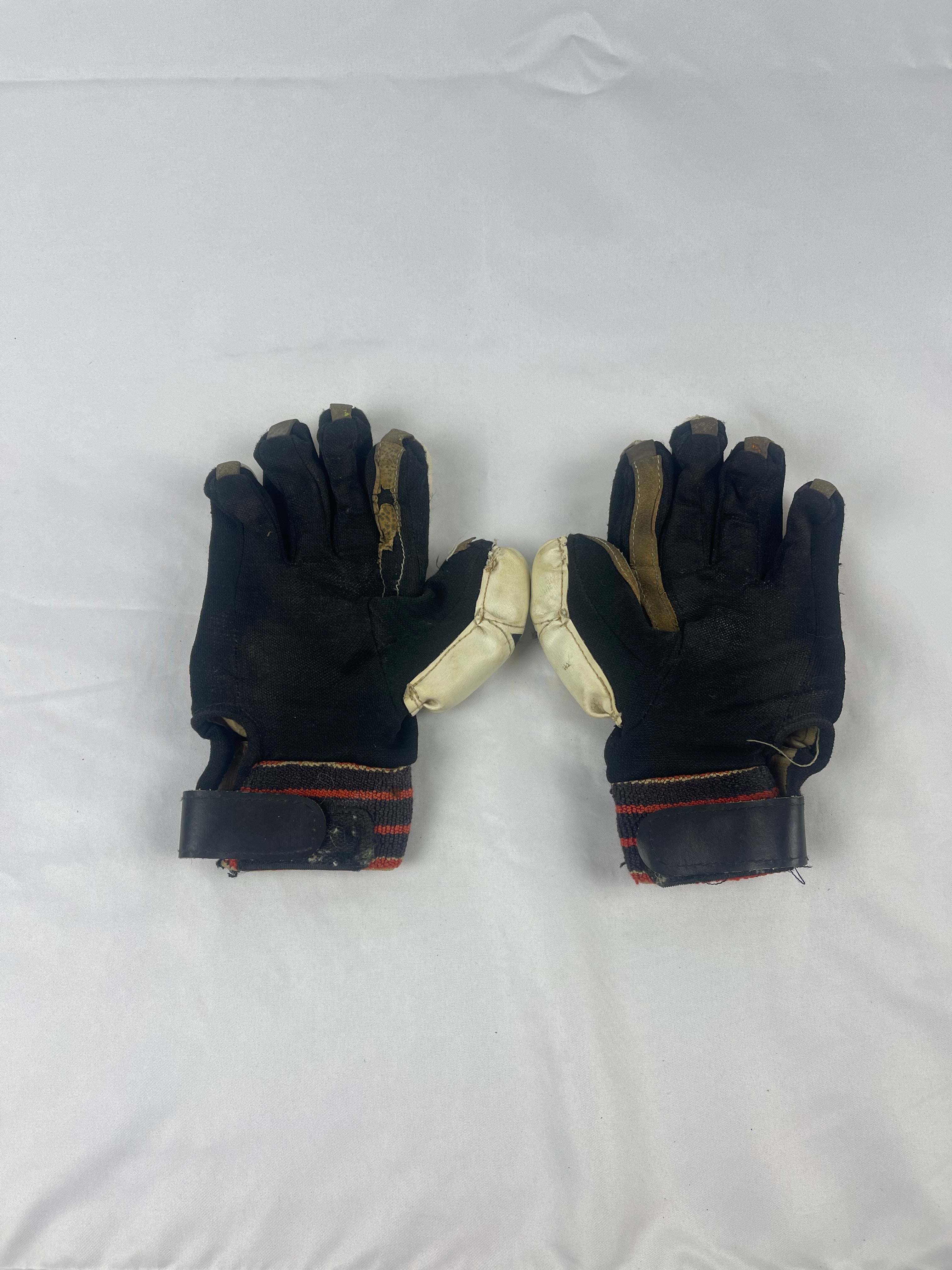 Gray Nicholls Junior Cricket Gloves