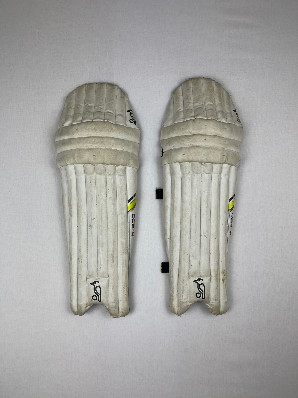 Kookaburra Kids M200 Cricket Pads