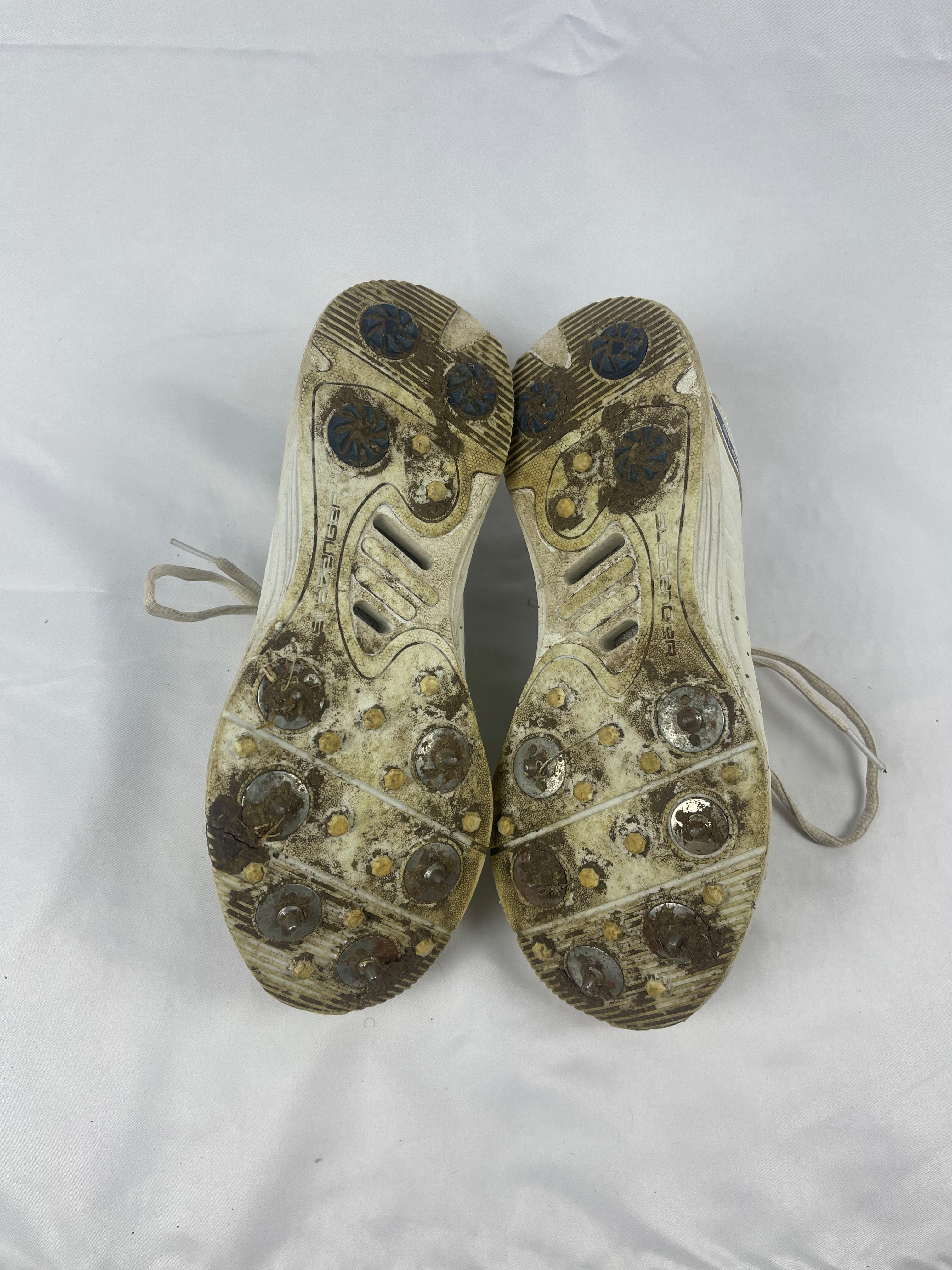 Slazenger Cricket Spikes