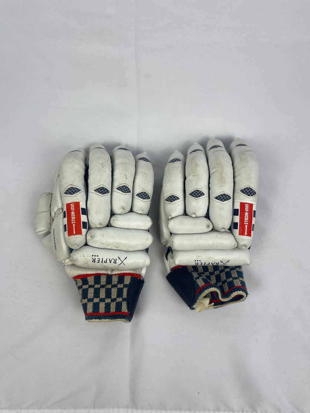 Gray Nicholls Rapier Cricket Gloves
