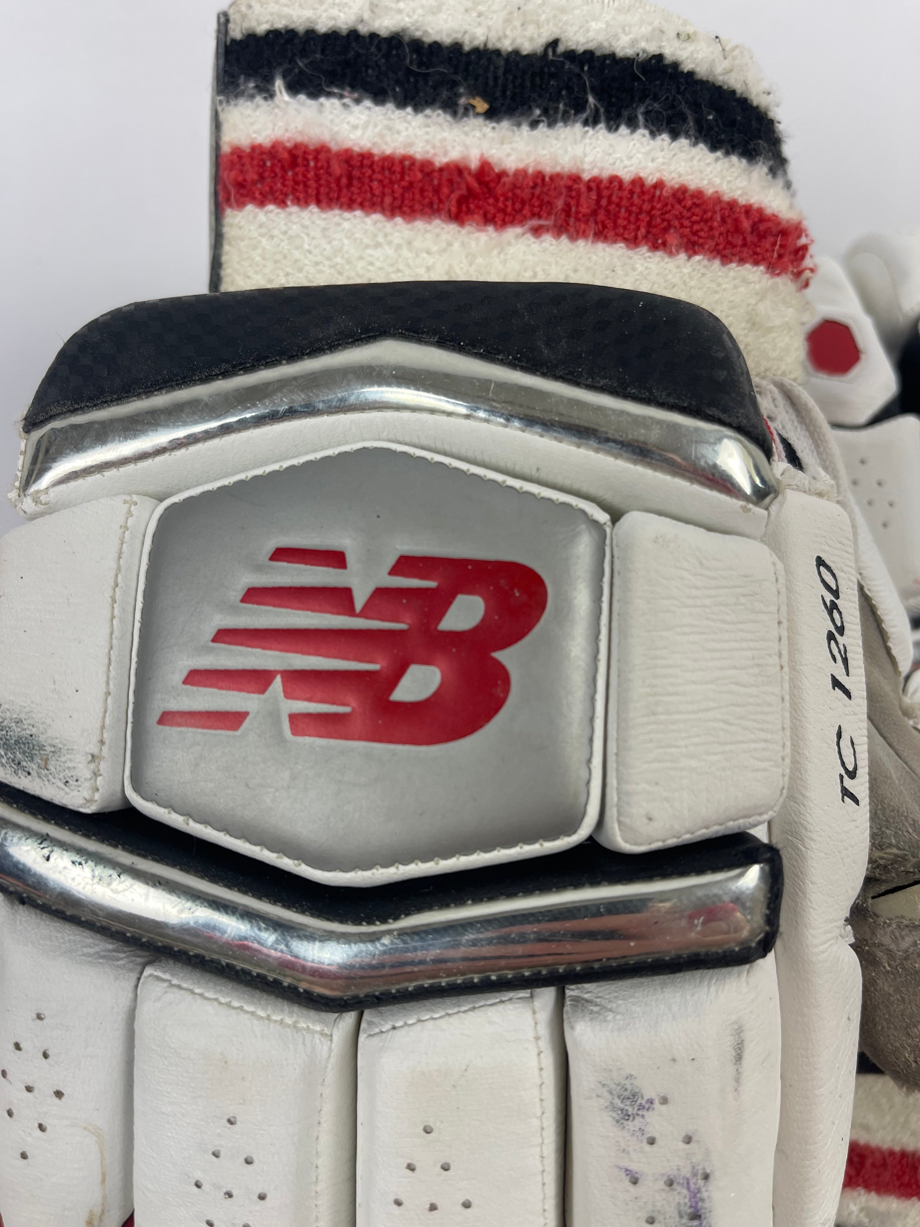 New Balance Cricket Gloves