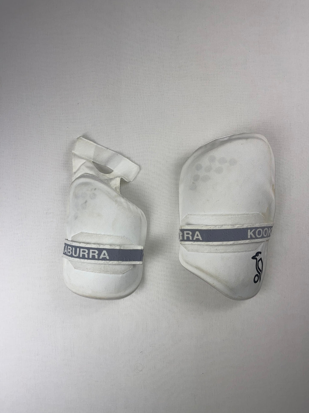 Kookaburra Right Handed Thigh Guard