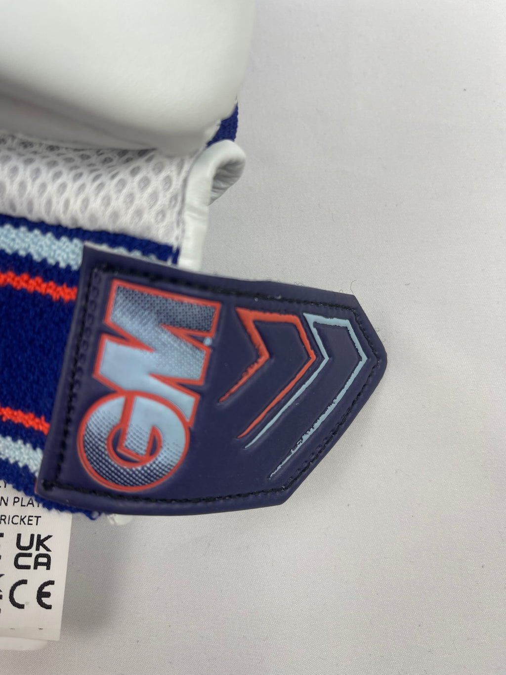 GM Youth Mana Cricket Gloves