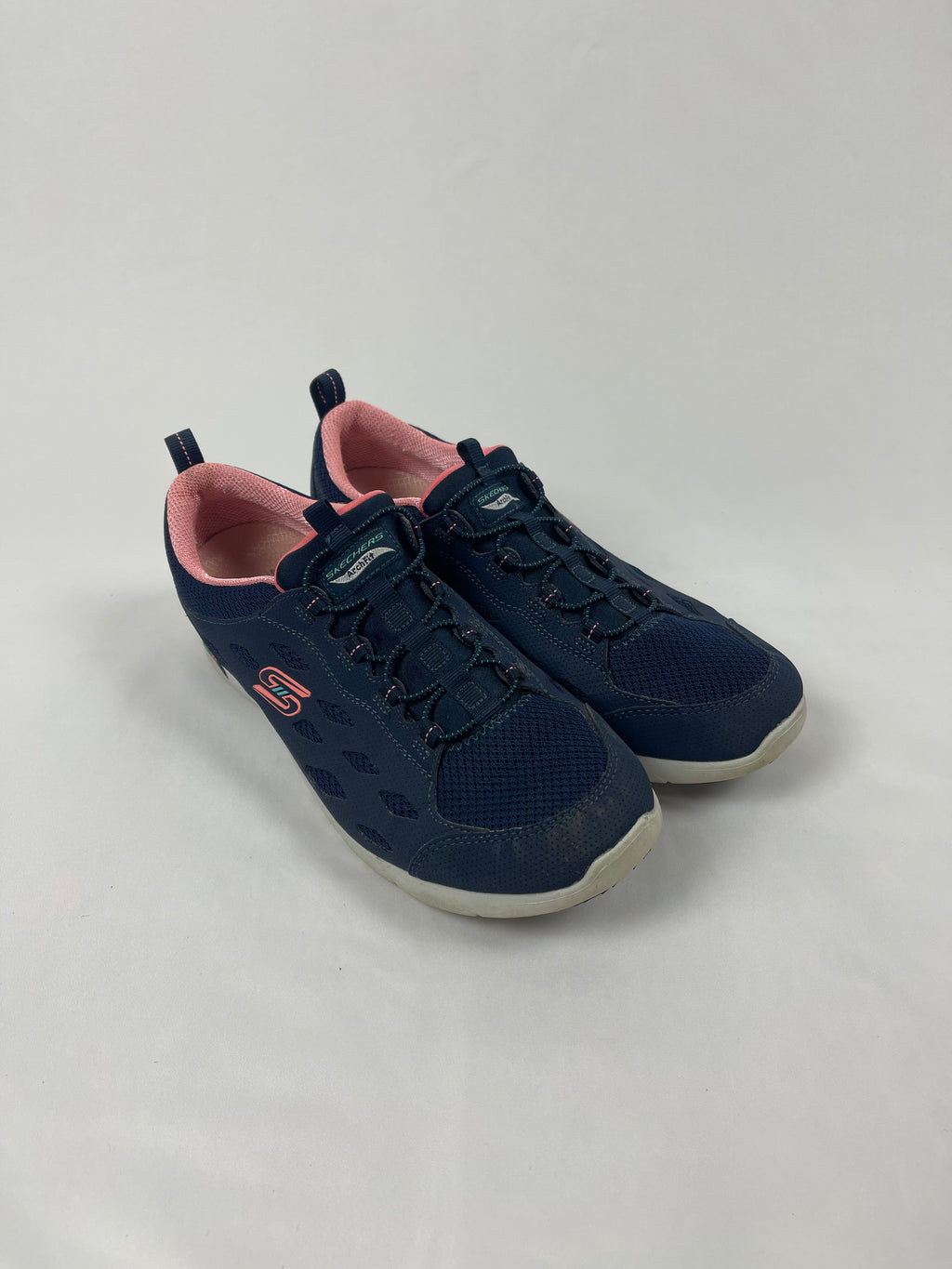 Skechers Air Cooled Form Fit Trainers