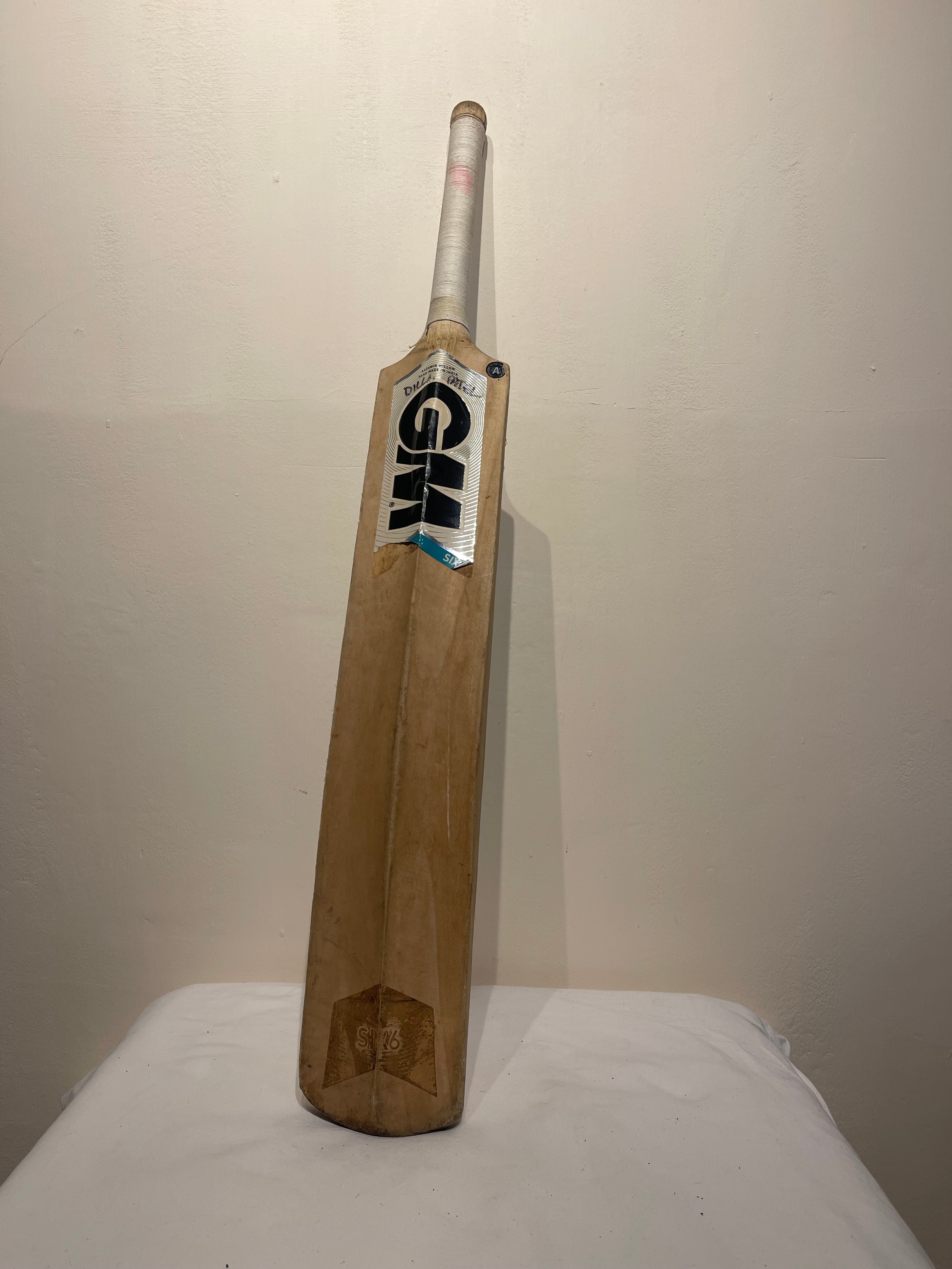 GM Six6 Cricket Bat