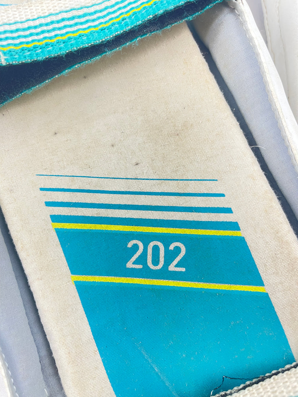 GM 202 Junior Cricket Pads