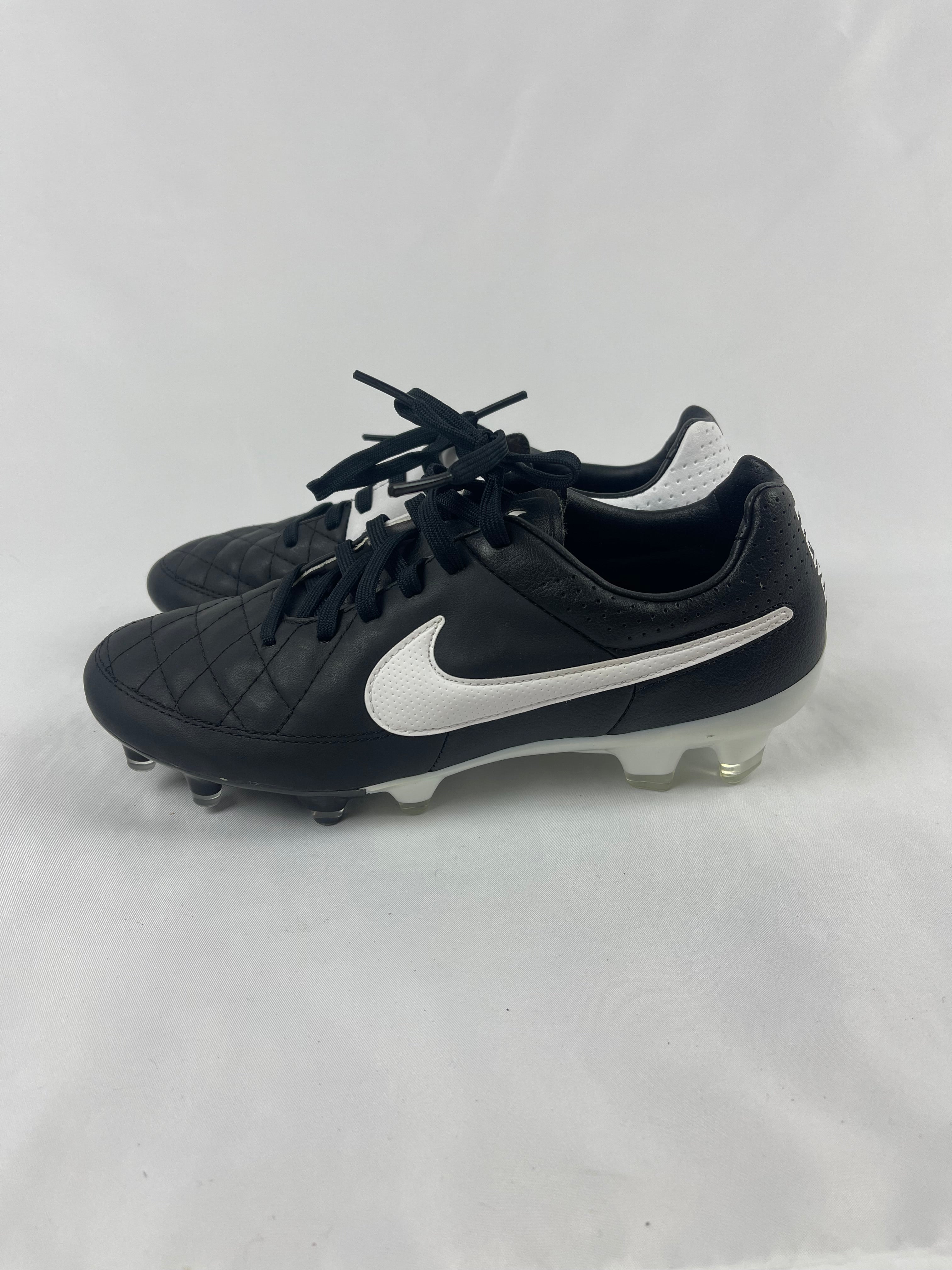 Nike Kids Tiemp Football Boots
