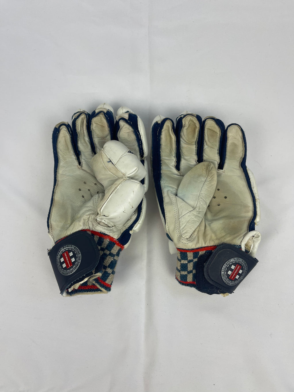 Gray Nicholls Rapier Cricket Gloves
