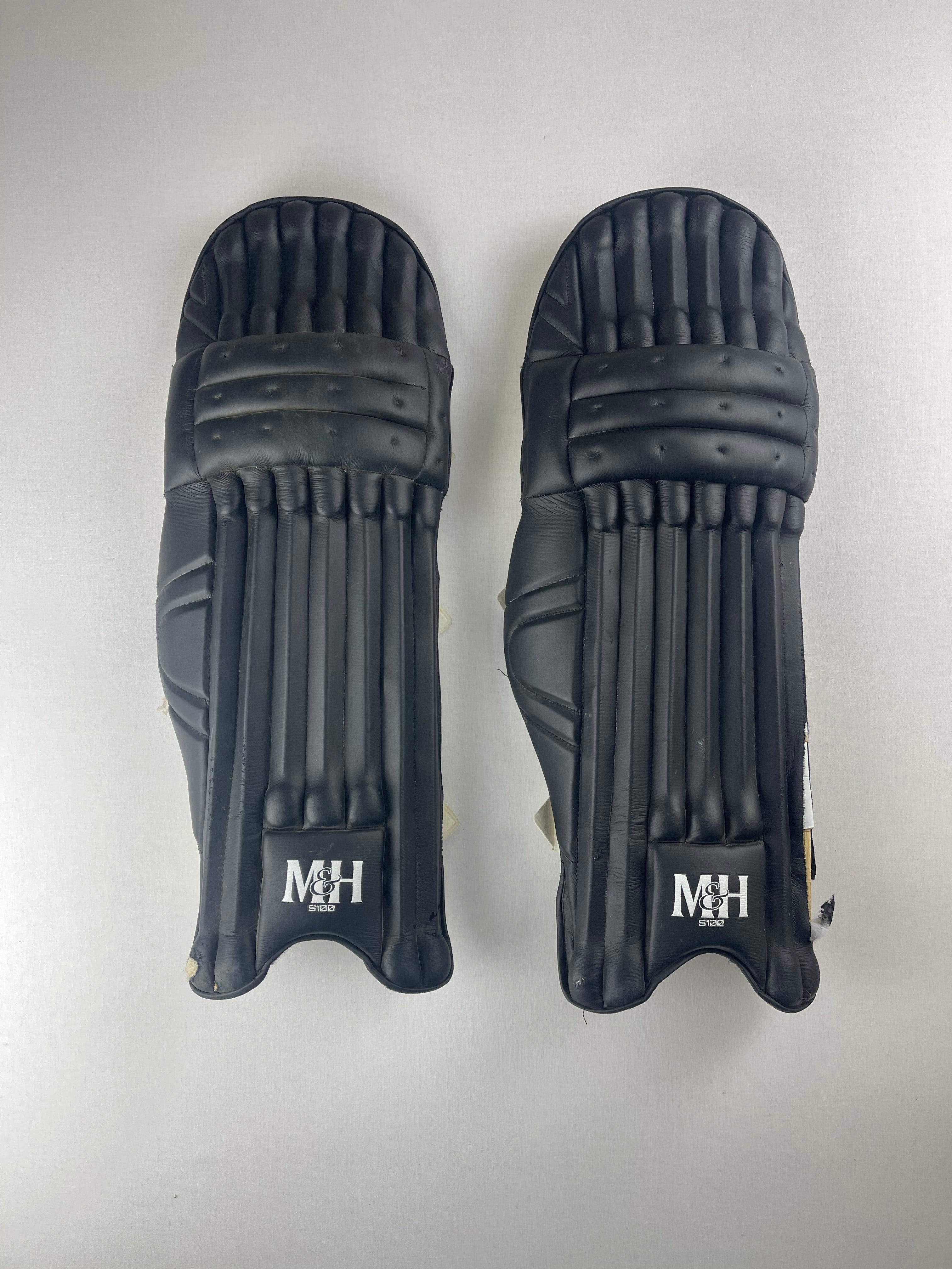 M&H Adult Cricket Pads