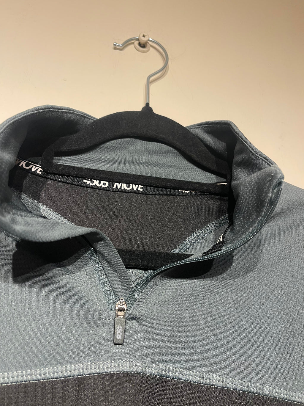 4505 Move Running Quarterzip