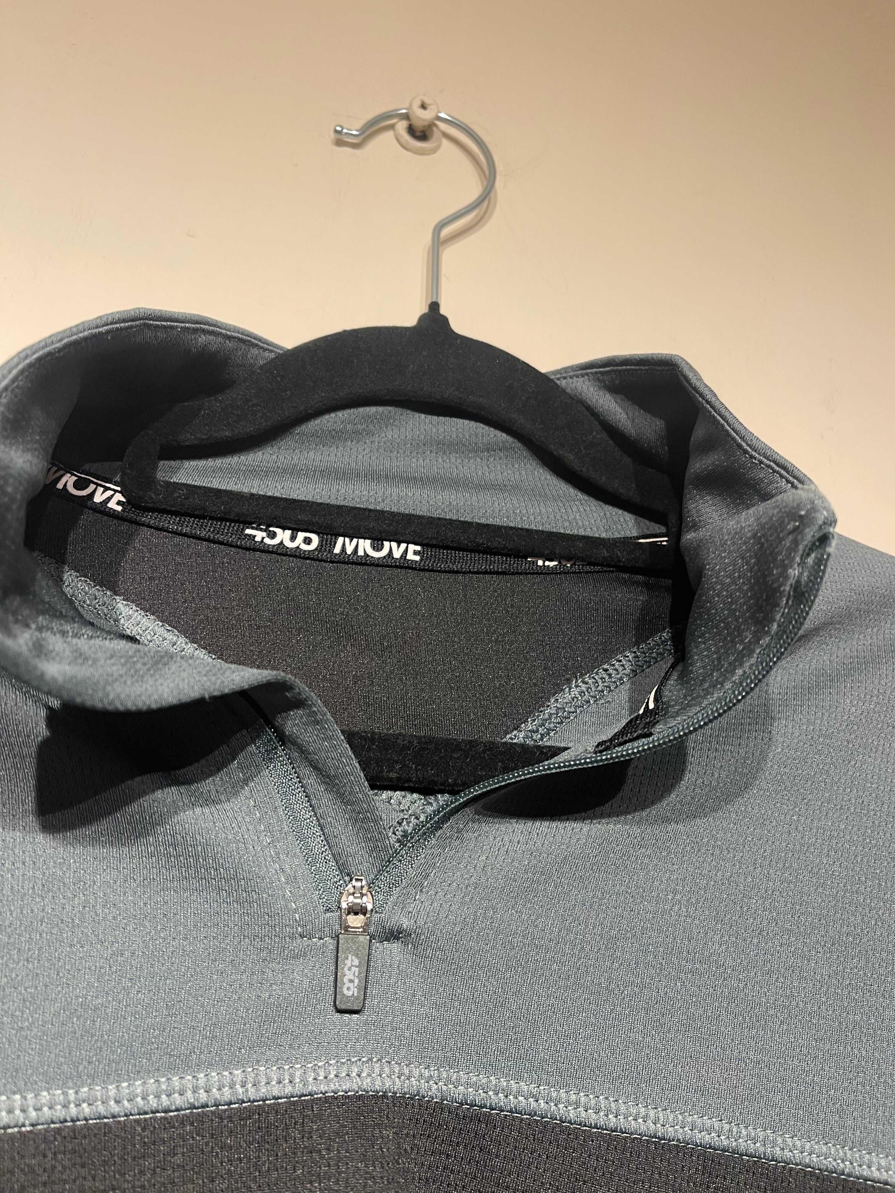 4505 Move Running Quarterzip
