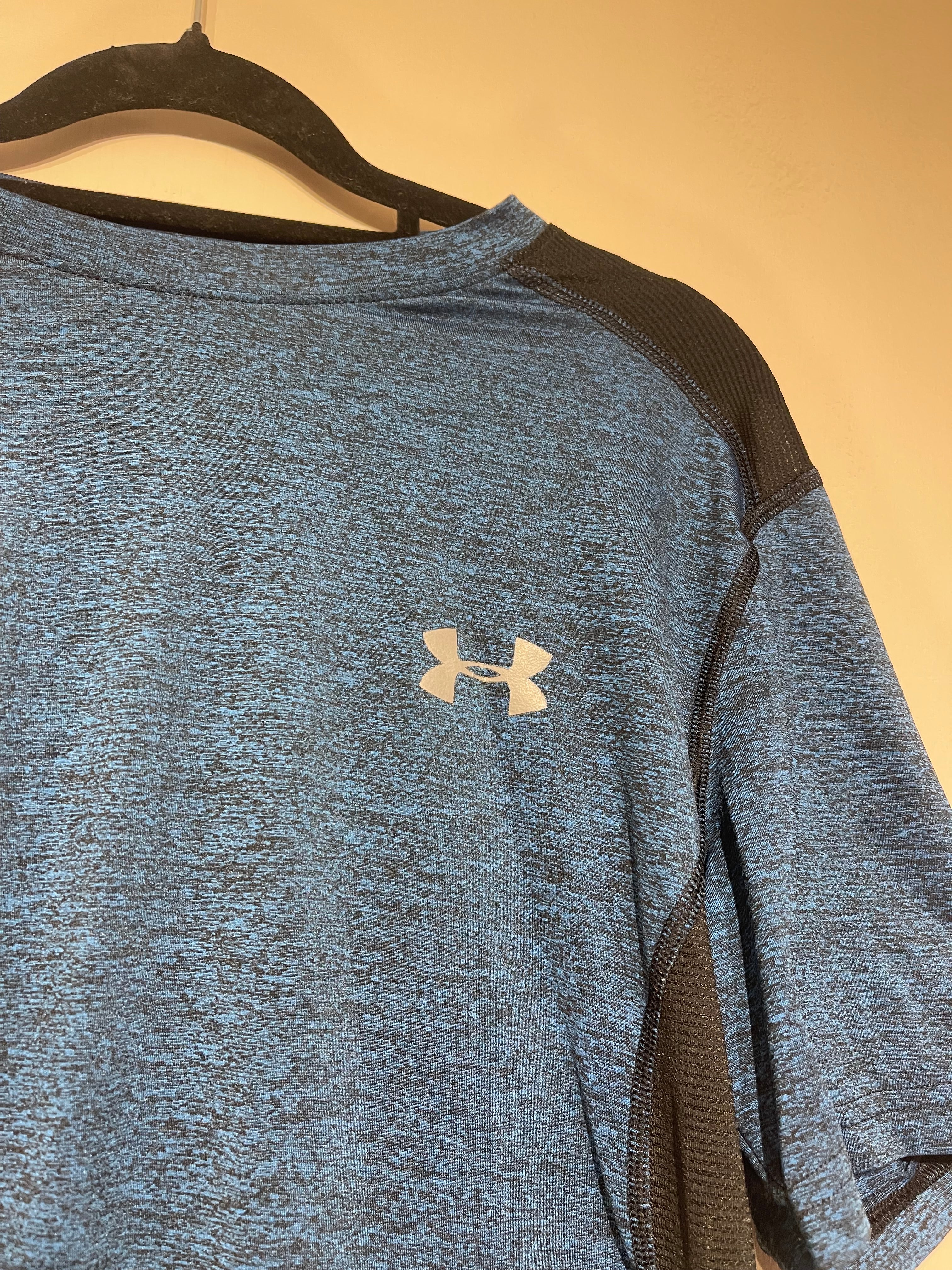 Under armour Gym Top