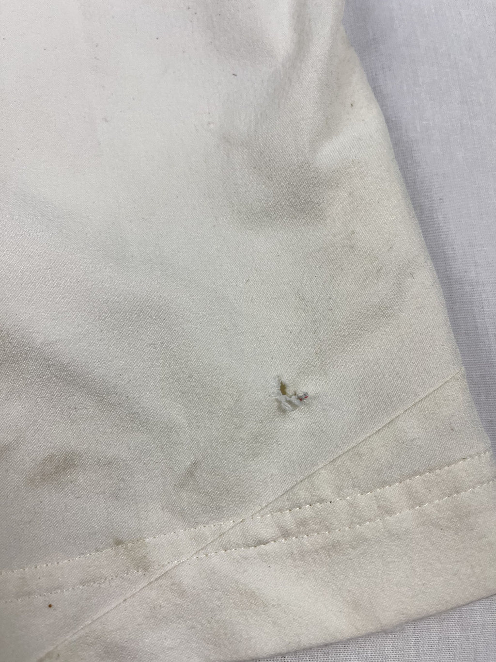Small mark on the leg