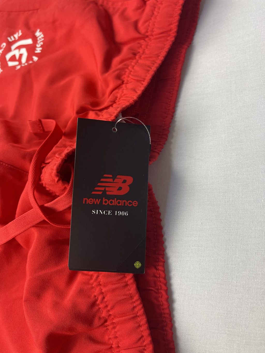 New Balance tag