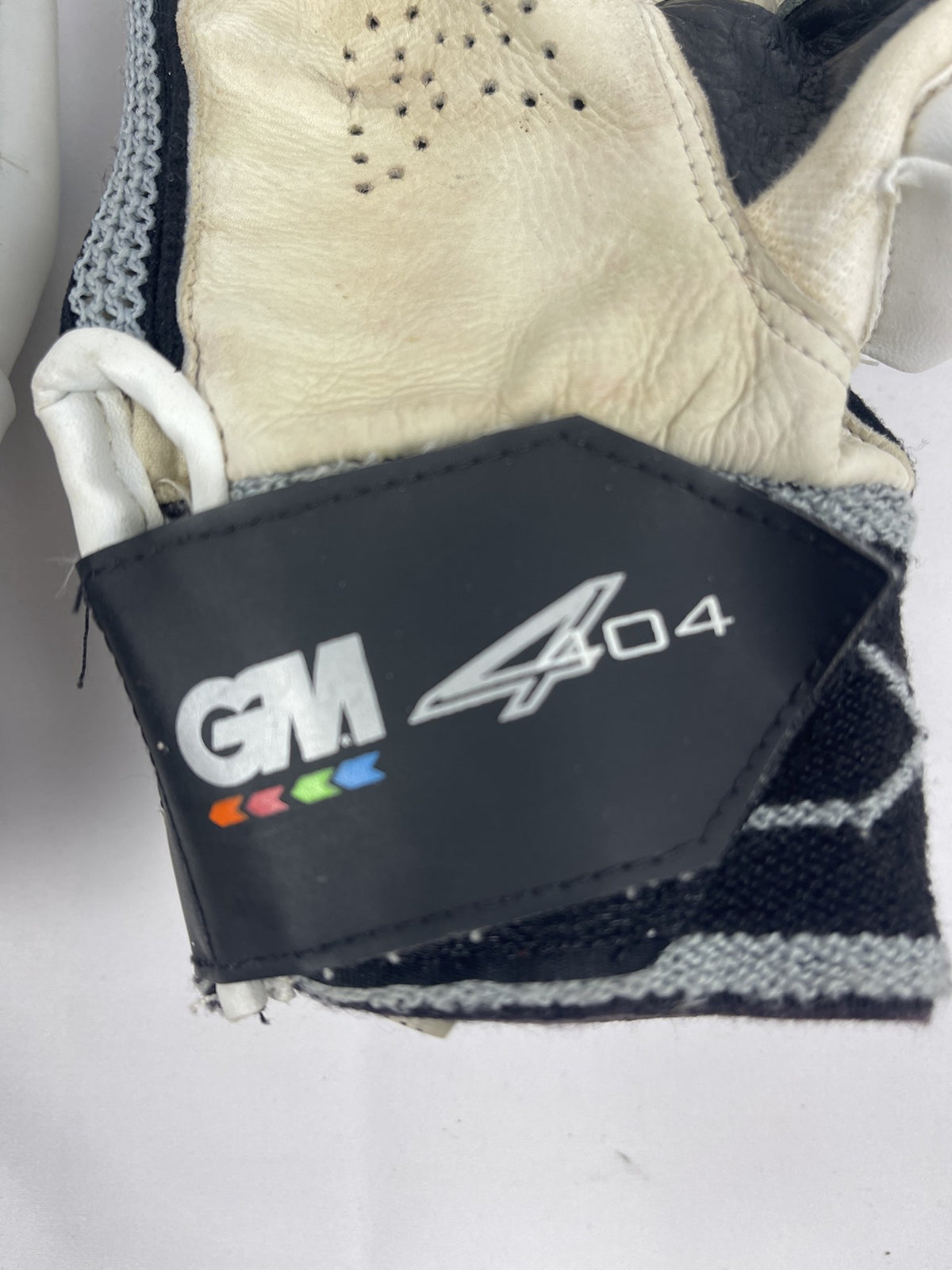 GM 404 Youth Cricket Batting Gloves