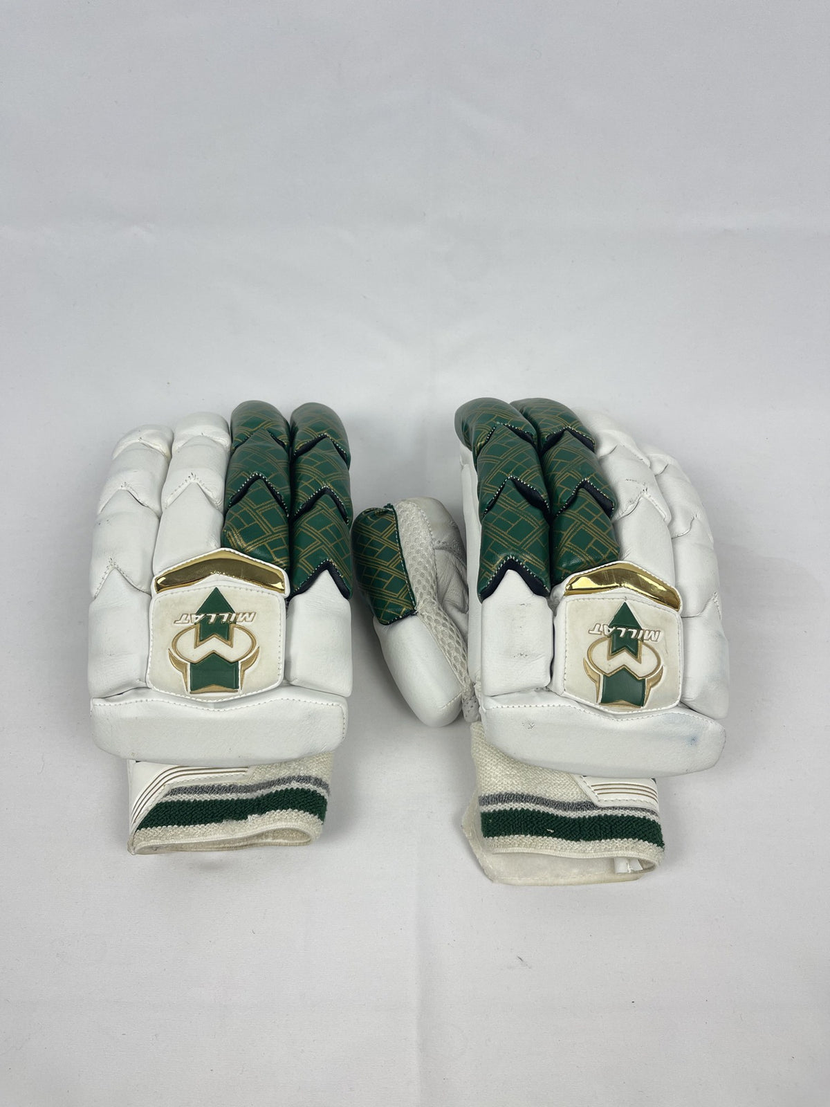 Millat Youth Cricket Batting Gloves