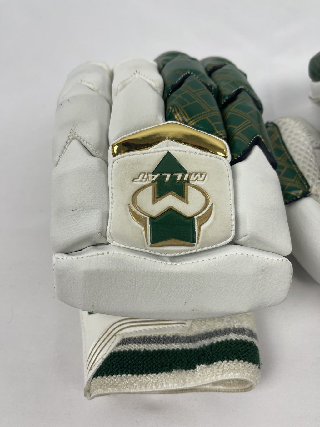 Millat Youth Cricket Batting Gloves